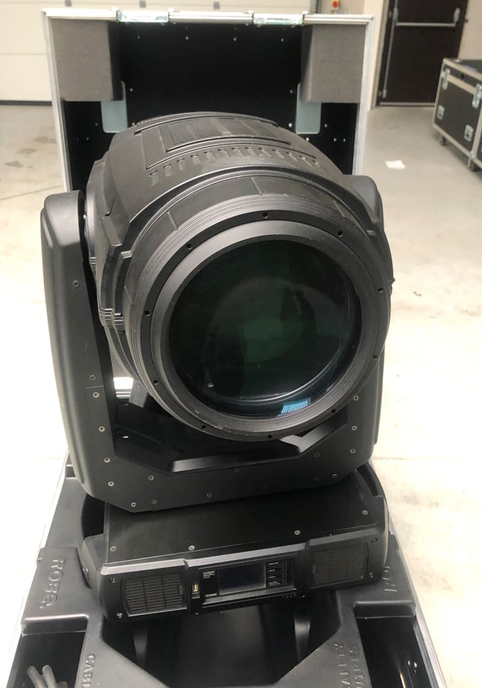 Robe BMFL Blade 4750 EUR GebrauchteVeranstaltungstechnik.de Der